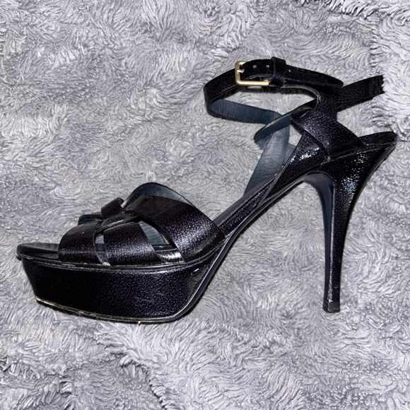 Blue Shoes - Picture 9 of 9